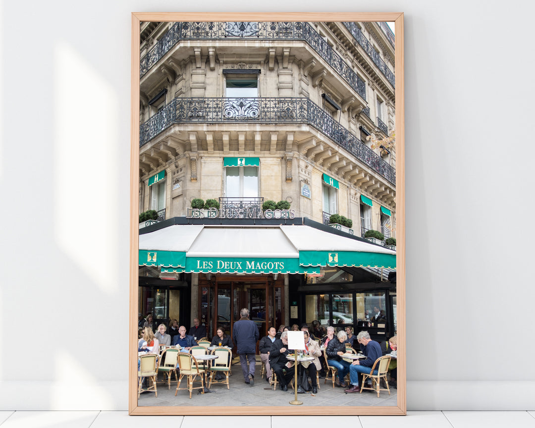 Les Deux Magots, Part II Photo