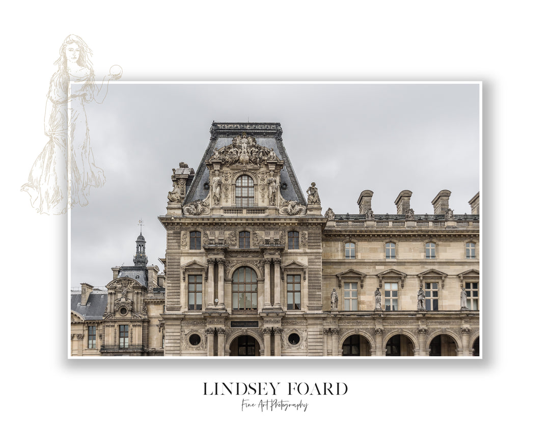 Moody Louvre Photo
